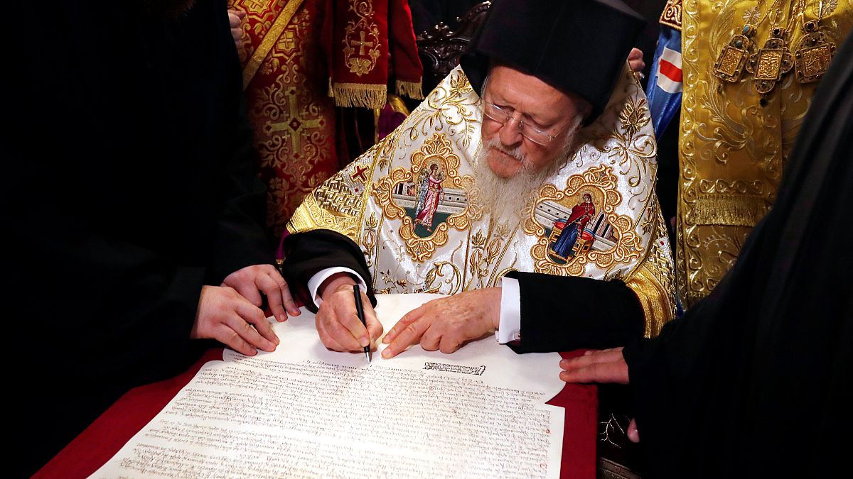Патриарх Варфоломей подписал указ о признании ПЦУ