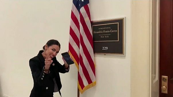 Jüngste Abgeordnete im US-Kongress tanzt Kritikern auf der Nase herum Jüngste Abgeordnete im US-Kongress tanzt Kritikern auf der Nase herum
