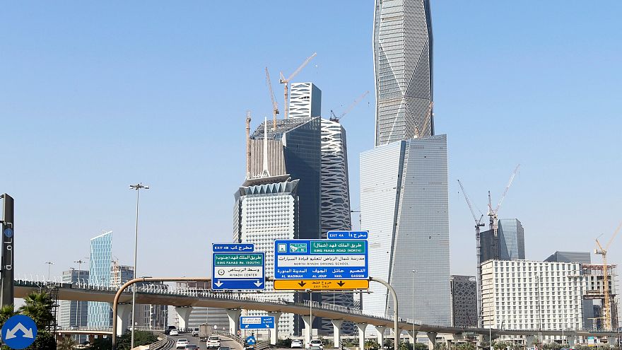 Î£. Î‘ÏÎ±Î²Î¯Î±: ÎŸÎ¹ Î³Ï…Î½Î±Î¯ÎºÎµÏ‚ Î¸Î± ÎµÎ½Î·Î¼ÎµÏÏŽÎ½Î¿Î½Ï„Î±Î¹ Î¼Îµ sms Î³Î¹Î± Ï„Î¿ Î´Î¹Î±Î¶ÏÎ³Î¹ÏŒ Ï„Î¿Ï…Ï‚