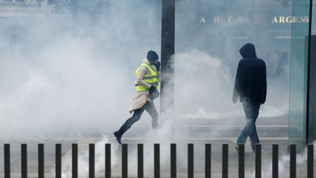 حضور پررنگ «مشت‌زنان» در تظاهرات جلیقه زردهای فرانسه