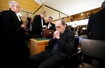 Pedofil ügyek elhallgatásával vádolnak egy francia bíborost