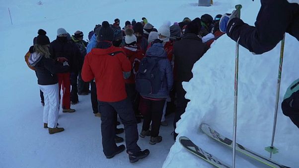 Italie : des instruments en glace pour des concerts givrés à 2 600 mètres d'altitude Italie : des instruments en glace pour des concerts givrés à 2 600 mètres d'altitude