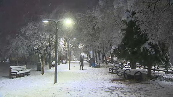Komolyodik a hóhelyzet Európa nagy részén Komolyodik a hóhelyzet Európa nagy részén