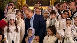 پوتین در مراسم کریسمس کلیسای ارتدوکس‌ شرکت کرد