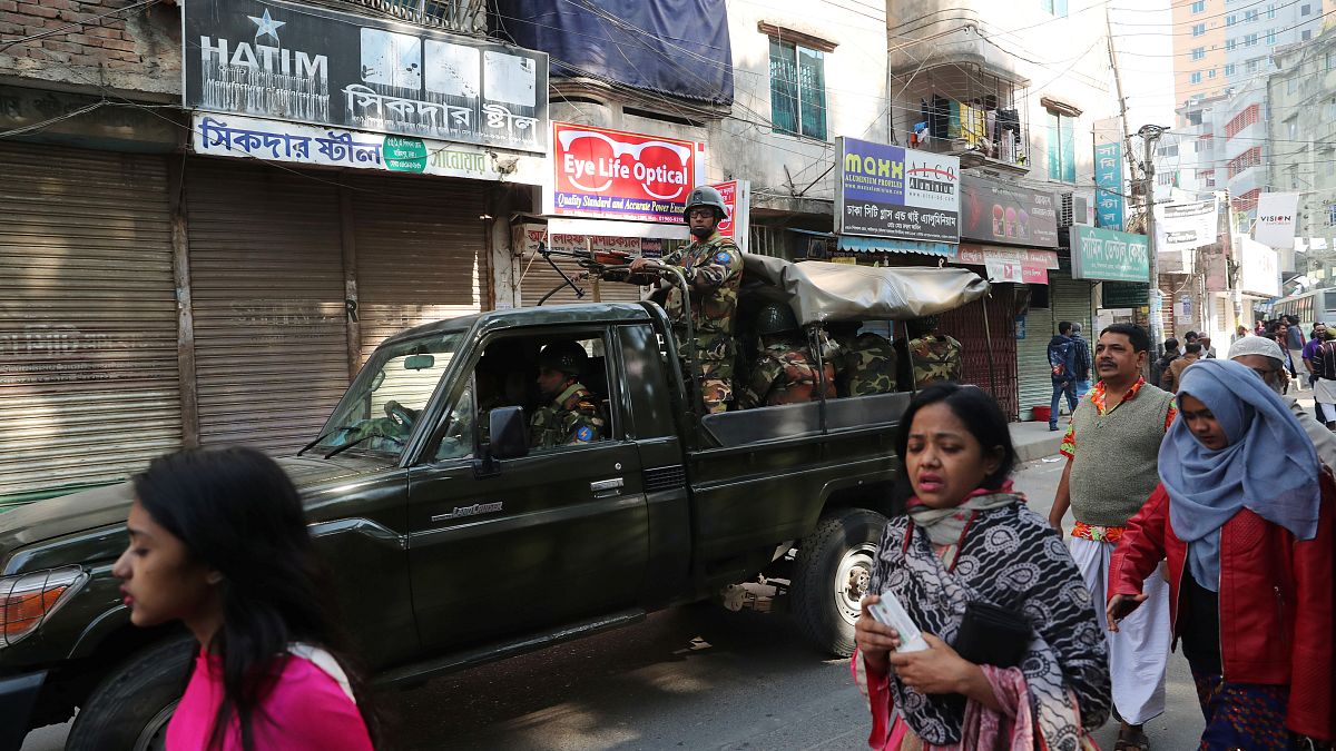 اعتقال 10 متهمين باغتصاب سيدة عشية يوم الانتخابات في بنغلاديش