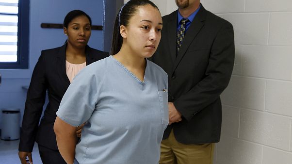 Cyntoia Brown'ın hikayesi: Seks kölesi oldu, ömür boyu hapis cezasına çarptırıldı, affedildi Cyntoia Brown'ın hikayesi: Seks kölesi oldu, ömür boyu hapis cezasına çarptırıldı, affedildi