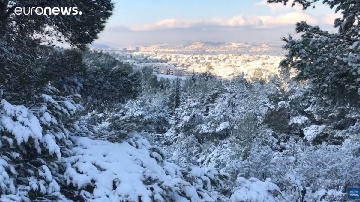 Χιόνια στην Αθήνα με τη ματιά του euronews