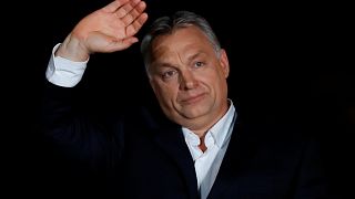 Baleset érte Orbán konvoját