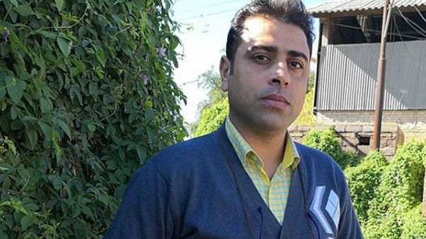 یک نماینده مجلس ایران: طبق گفته وزیر اطلاعات اسماعیل بخشی شکنجه نشده است یک نماینده مجلس ایران: طبق گفته وزیر اطلاعات اسماعیل بخشی شکنجه نشده است