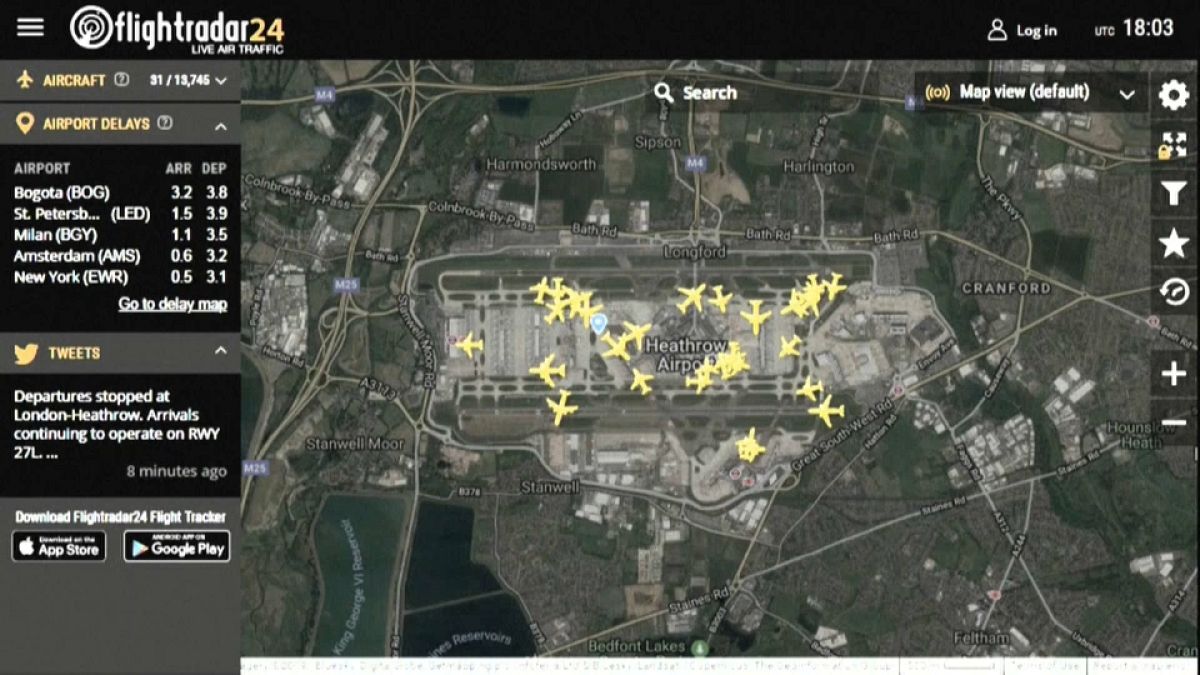 Drone avvistato, sospesi voli all'aeroporto di Londra Heathrow 