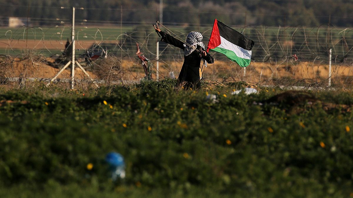 İsrail'in Gazze'ye sızarak 7 kişiyi öldürmesiyle ilgili 45 Filistinliye "casusluktan" gözaltı