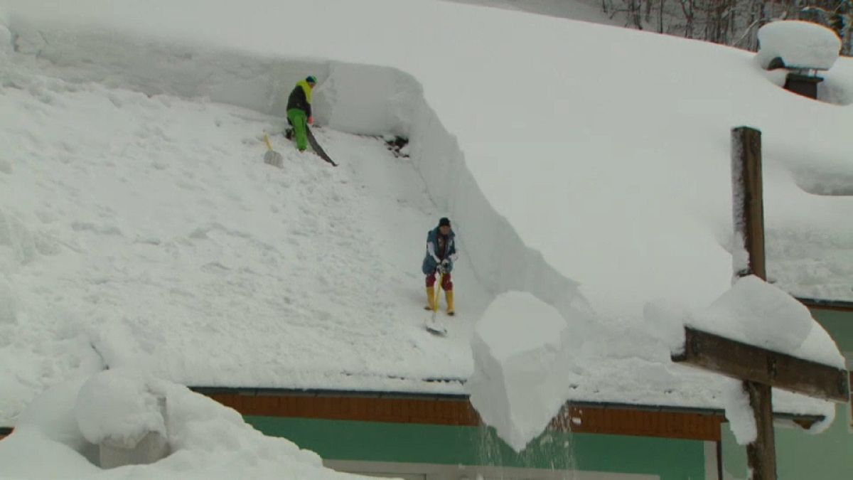 Autriche : une centaine de personnes évacuées à cause de la neige