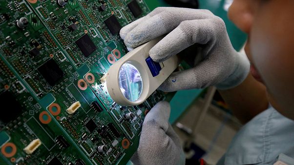 Vietnam'dan Facebook'a uyarı: Hükümet karşıtı paylaşımları sil Vietnam'dan Facebook'a uyarı: Hükümet karşıtı paylaşımları sil