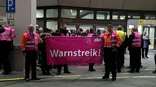 Donnerstag: Warnstreiks an deutschen Flughäfen angekündigt