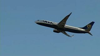 Ryanair: Tripulação de cabine em Espanha cancela greve