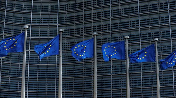 بروكسل تجري اتصالات مع واشنطن بشأن تخفيض الأخيرة درجة تمثيل التكتل الأوروبي بروكسل تجري اتصالات مع واشنطن بشأن تخفيض الأخيرة درجة تمثيل التكتل الأوروبي