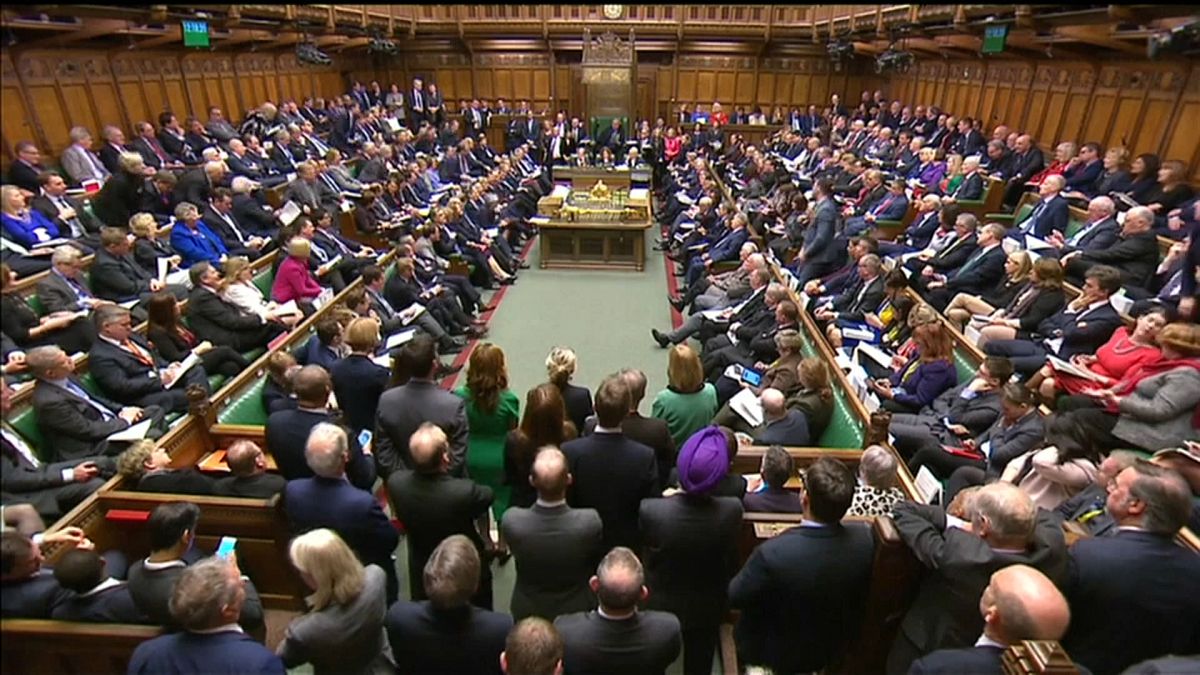 Brexit-Debatte im Parlament - May kämpft um Zustimmung