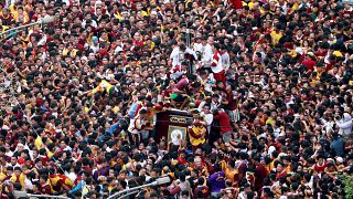 Filipino's turn out en masse for Black Nazarene procession