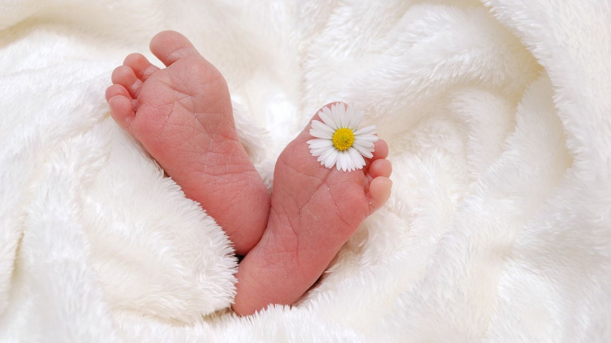 Hirntote Frau gebärt Baby: Nur 1,7 Kilo, aber gesund