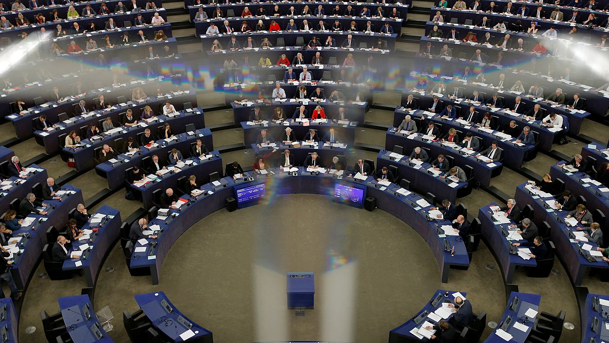 "Breves de Bruxelas": Eleições europeias, Irão, Turquia e Ryanair