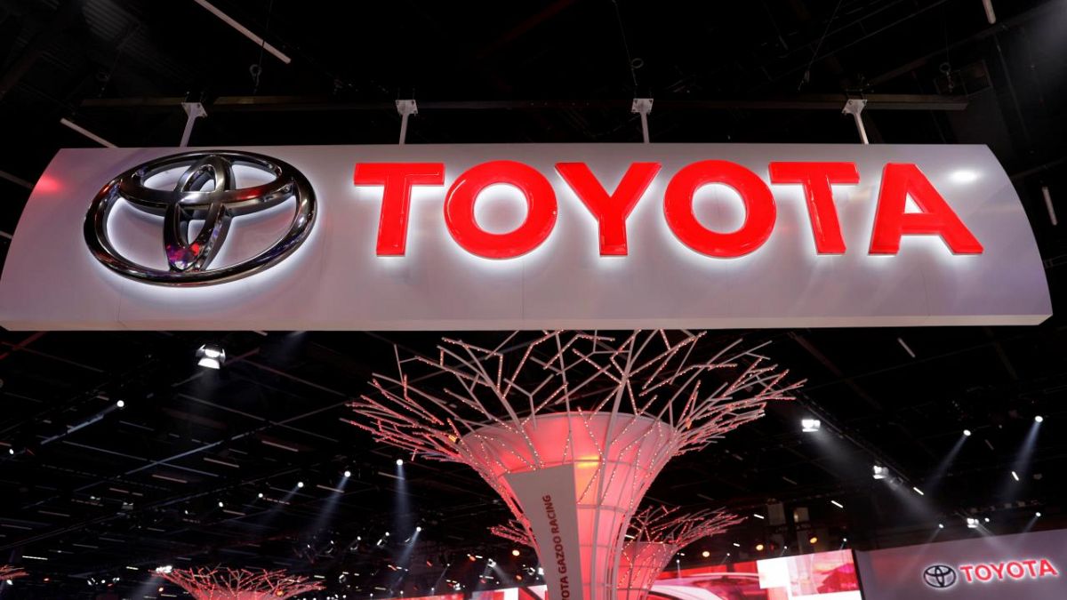 Toyota kusurlu hava yastığı nedeniyle 1,7 milyon aracını geri çağırdı