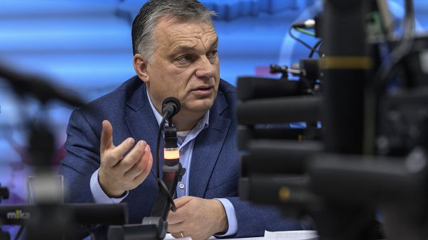 Orbán Viktor a Kossuth Rádió stúdiójában 2018. december 7-én Orbán Viktor a Kossuth Rádió stúdiójában 2018. december 7-én