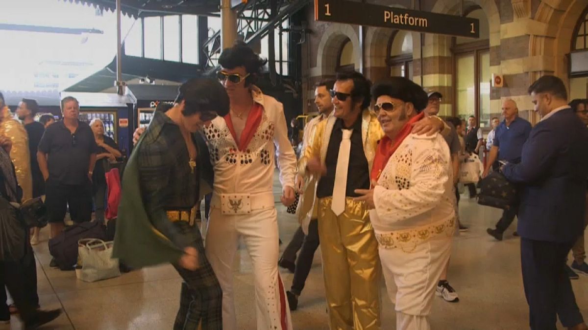 Elvis in the outback: Aussies honour The King