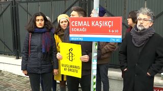 شاهد: العفو الدولية تحيي ذكرى 100 يوم على مقتل خاشقجي في تركيا