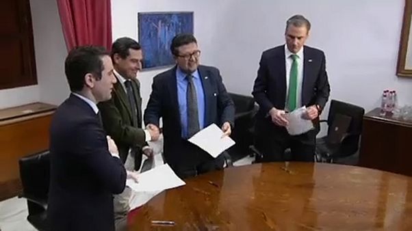 Pacto tripartito andaluz ¿quién gana y quién arriesga? Pacto tripartito andaluz ¿quién gana y quién arriesga?