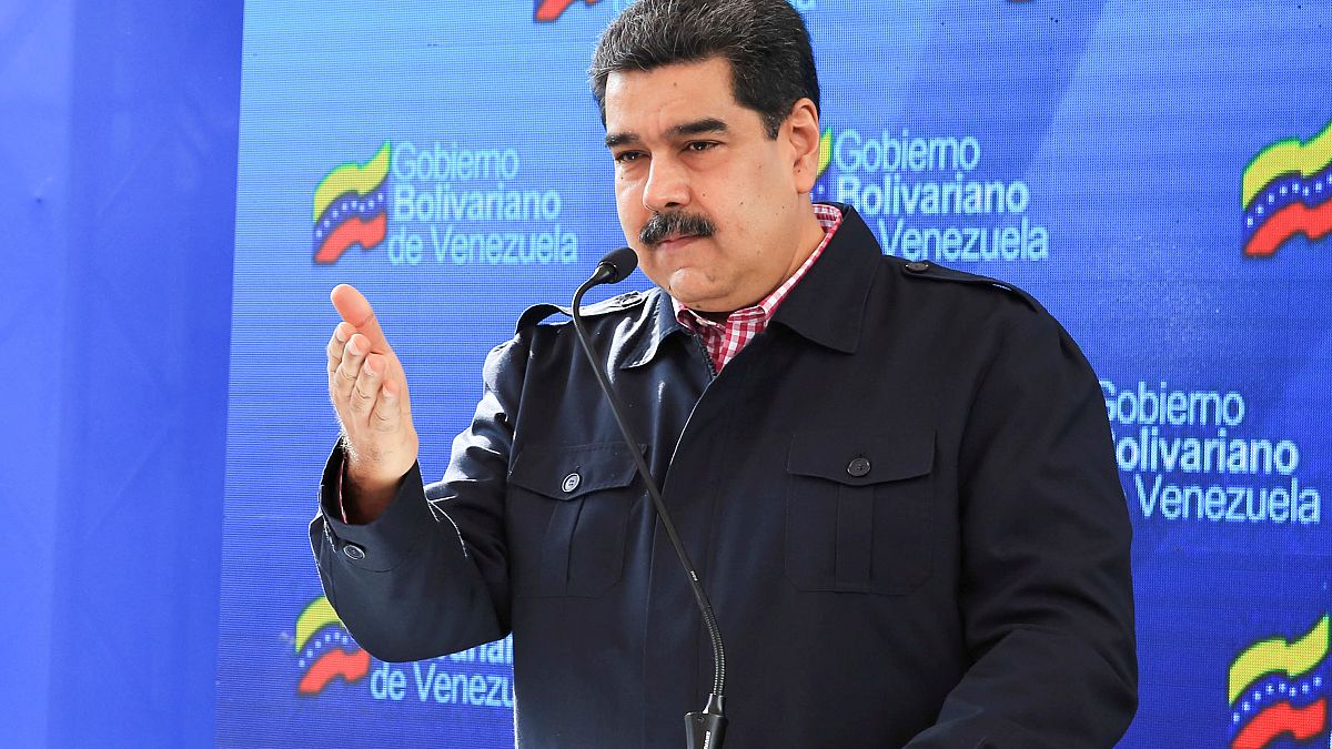  مادورو يؤدي اليمين رئيسا لولاية ثانية في فنزويلا وواشنطن تتهمه باغتصاب السلطة