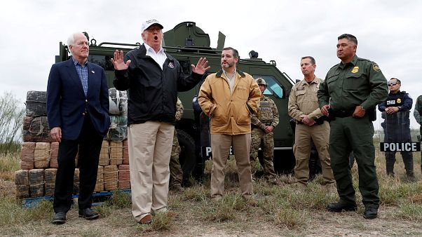 Trump, en la frontera con México: 'Necesitamos un muro' Trump, en la frontera con México: 'Necesitamos un muro'