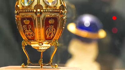 شاهد: مجموعة بيض ومجوهرات فابرجيه النادرة في معرض القدس الجديدة في روسيا