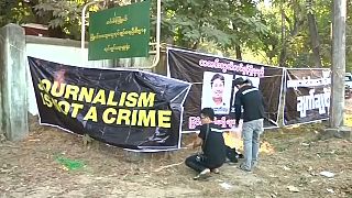 Los dos periodistas encarcelados en Birmania seguirán en prisión
