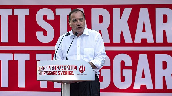 Geçen yıldan beri hükümet kurulamayan İsveç'te siyasi düğümü çözecek adım Geçen yıldan beri hükümet kurulamayan İsveç'te siyasi düğümü çözecek adım