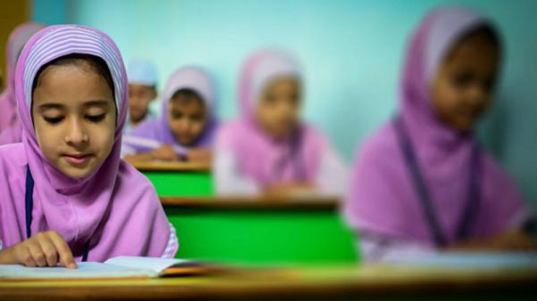 Suudi Arabistan çocuklarla yapılan evlilikleri yasaklamaya hazırlanıyor Suudi Arabistan çocuklarla yapılan evlilikleri yasaklamaya hazırlanıyor