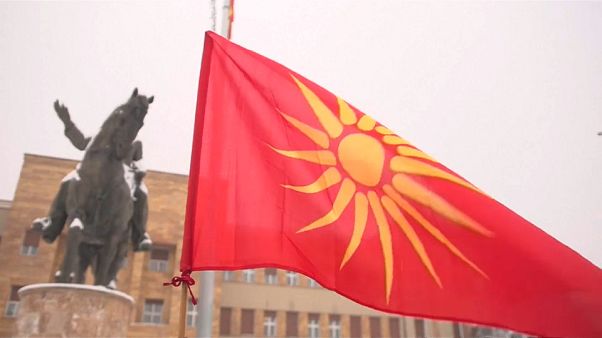 Macedonia cambia nome, si del parlamento di Skopje Macedonia cambia nome, si del parlamento di Skopje
