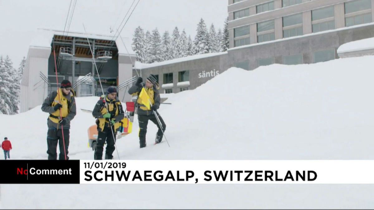 دست‌کم ۳ زخمی در پی سقوط بهمن در شرق سوئیس