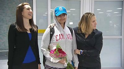 La joven saudí Rahaf Mohammed Al Qunun llega a Canadá