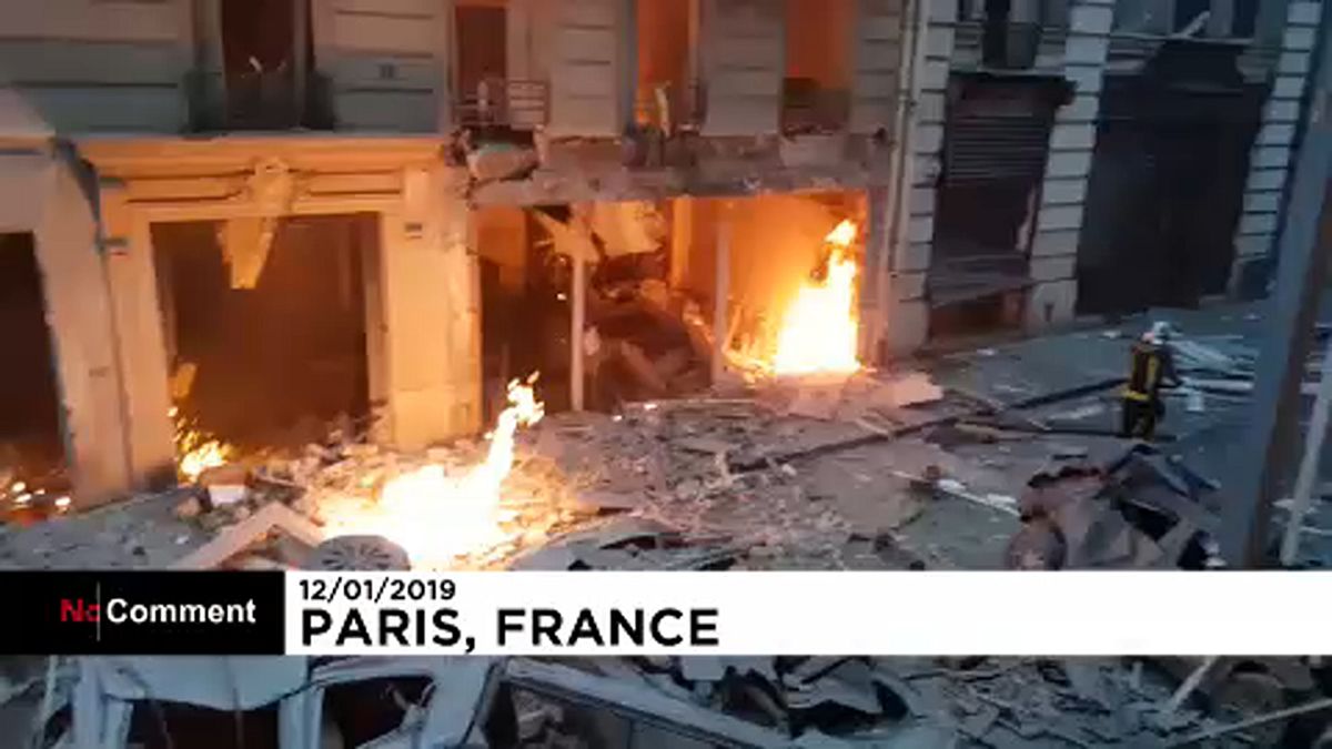 Parigi, le immagini dopo lo scoppio della panetteria