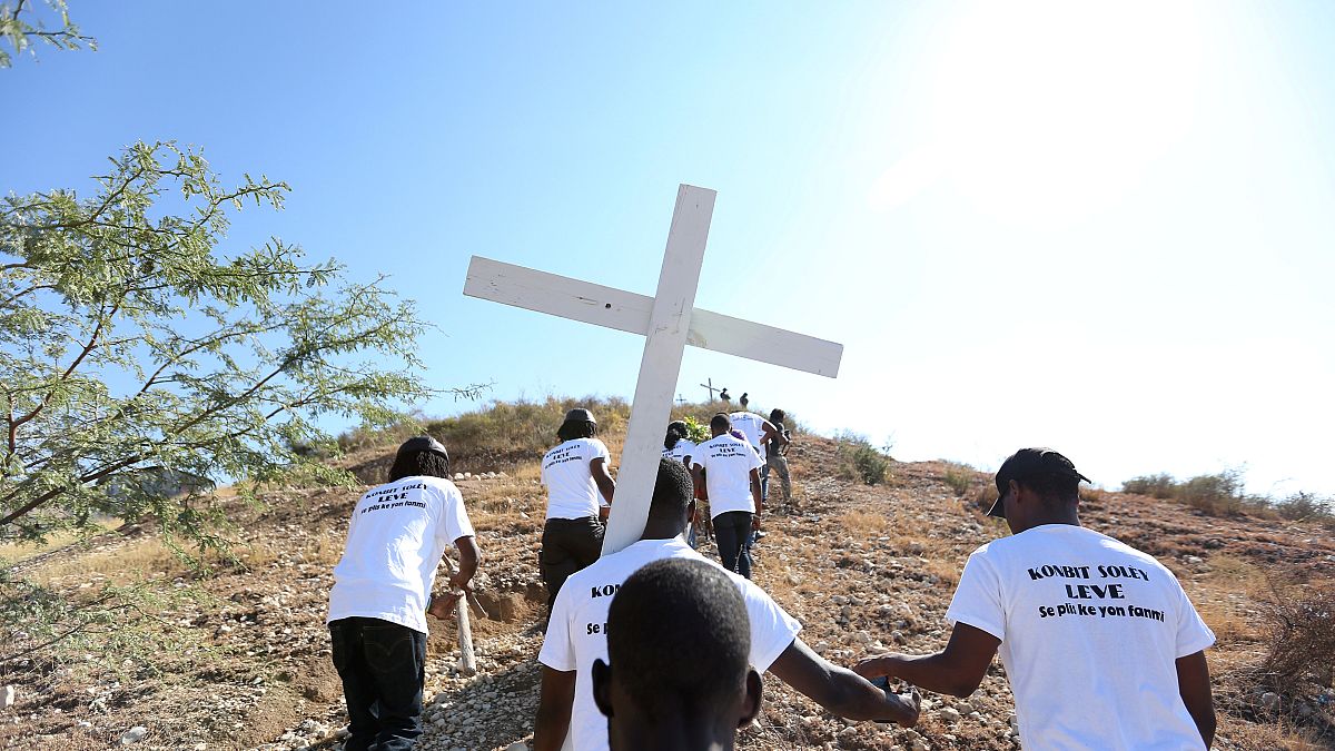 A haiti földrengés áldozataira emlékeztek 