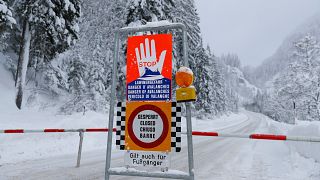 Avalanche mata três esquiadores na Áustria