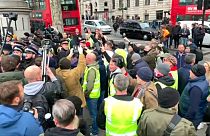 May: Kein Brexit wäre katastrophal