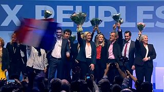 Francia, Marine Le Pen apre la campagna della destra per le europee