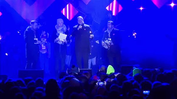 Morreu o presidente da câmara de Gdansk, na Polónia. Morreu o presidente da câmara de Gdansk, na Polónia.
