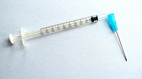 لقاحات شلل أطفال منتهية الصلاحية في الصين والسلطات تحقق في القضية لقاحات شلل أطفال منتهية الصلاحية في الصين والسلطات تحقق في القضية