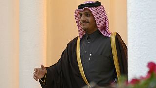 وزير خارجية قطر: لا حاجة للدوحة لفتح سفارتها في دمشق ولا مؤشرات تشجع على تطبيع العلاقات مع سوريا