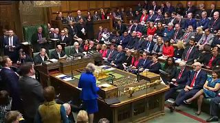Theresa May inflexible devant la Chambre des communes 