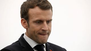 Macron propõe uma "nova presidência" aos franceses