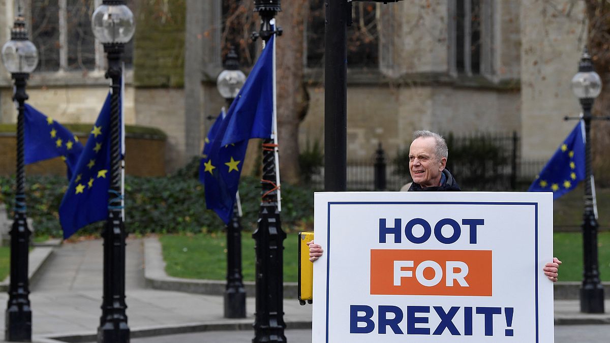 Britain will enter 'political and constitutional turmoil' if Commons rejects Brexit deal