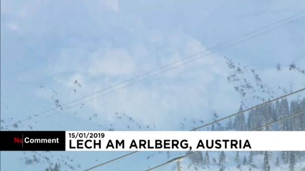 Lech Am Arlberg, alla ricerca dei dispersi della valanga Lech Am Arlberg, alla ricerca dei dispersi della valanga